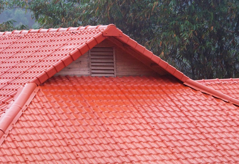 樹(shù)脂瓦和彩鋼瓦哪個(gè)壽命長(cháng)