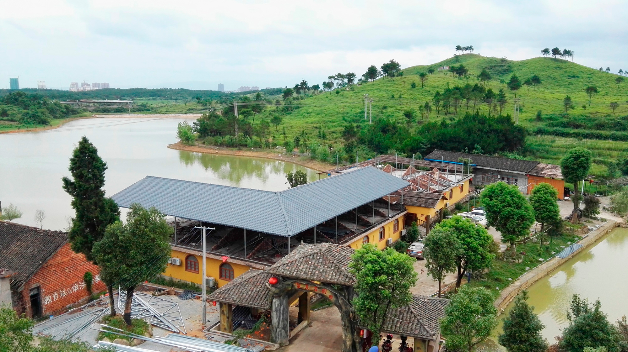 關(guān)于合成樹(shù)脂瓦行業(yè)的3大謠言，學(xué)到就是賺到！