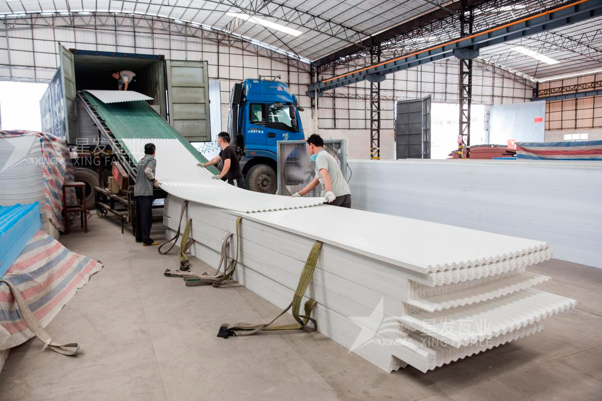 今天告訴你 合成樹(shù)脂瓦直銷(xiāo)廠(chǎng)家的優(yōu)勢！