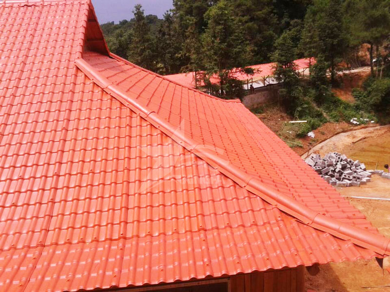 樹(shù)脂瓦防水性能，樹(shù)脂瓦的防水物理特性暴雨也不怕