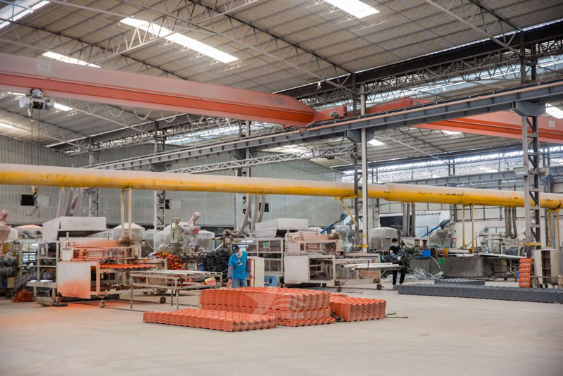 回收料樹(shù)脂瓦的危害，為保障樹(shù)脂瓦的使用壽命拒絕使用回收料樹(shù)脂瓦