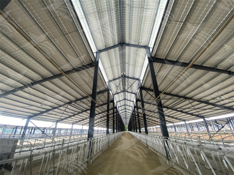 PVC廠(chǎng)房瓦，防腐耐用！化工廠(chǎng)房倉庫屋面瓦的絕佳選擇！