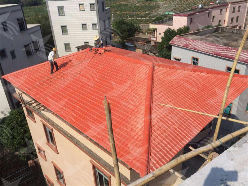 探秘農村自建房建房利器！樹(shù)脂瓦多少錢(qián)一平，合成樹(shù)脂瓦價(jià)格揭秘！