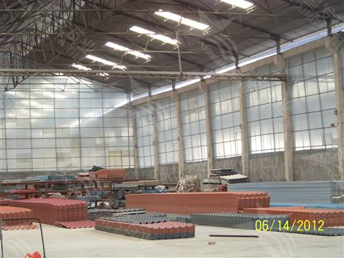 星發(fā)瓦業(yè)樹(shù)脂瓦倉庫