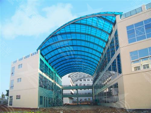 PVC防腐瓦隔熱塑料瓦 隔音降噪PVC采瓦 工程鋼結構停車(chē)場(chǎng)用pvc復合波浪采光瓦 PVC瓦廠(chǎng)生產(chǎn)制造